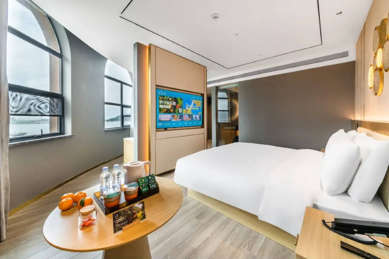 Orange Hotel Zhuhai Lovers Middle Road Riyue Bei Seaview (10)