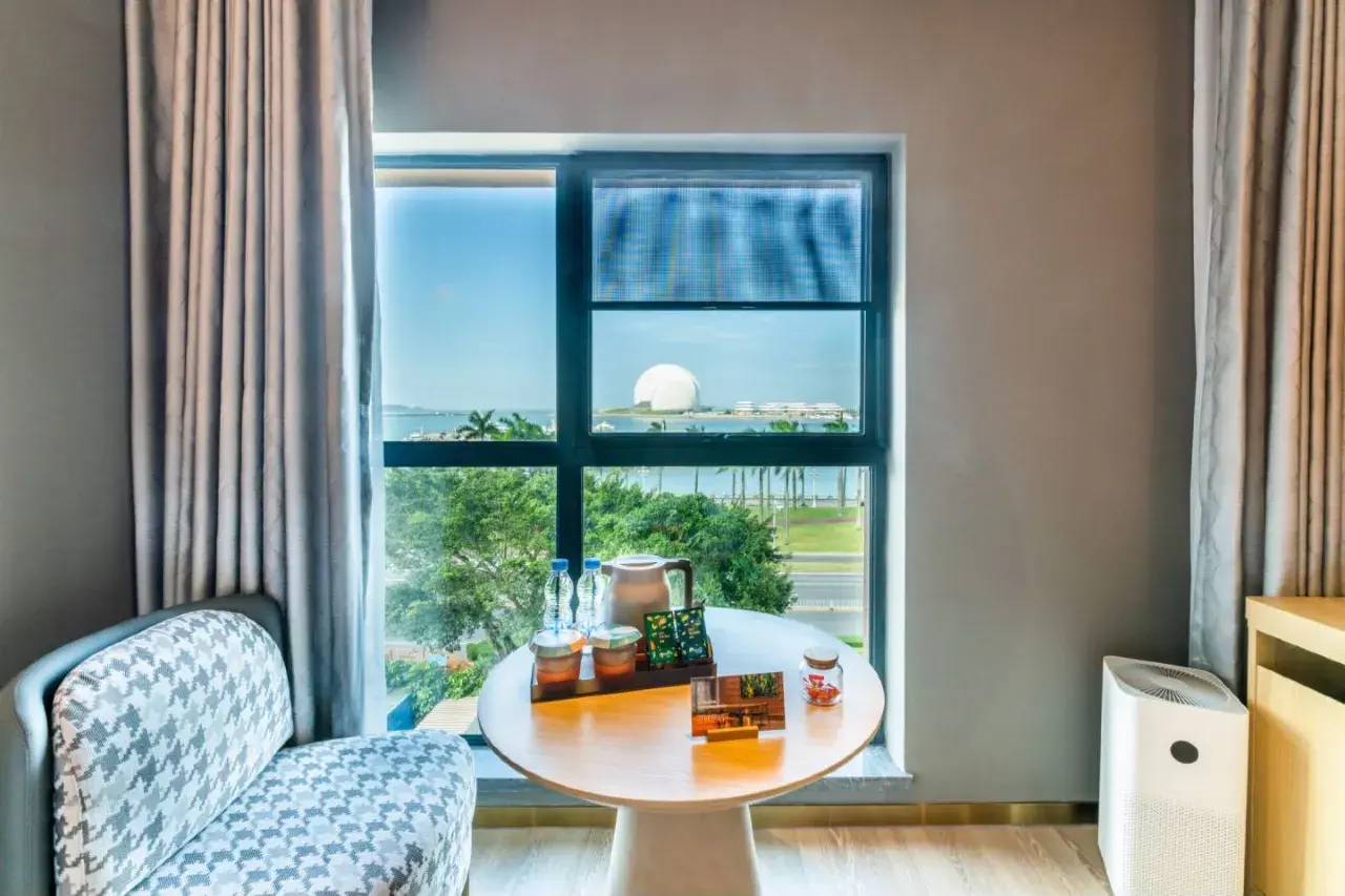 Orange Hotel Zhuhai Lovers Middle Road Riyue Bei Seaview (42)