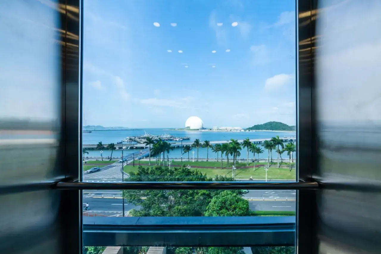 Orange Hotel Zhuhai Lovers Middle Road Riyue Bei Seaview (67)
