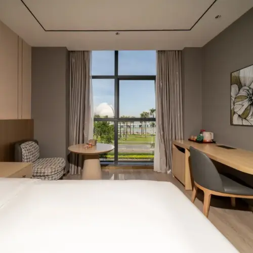 Riyuebei Twin Room With 180° (Smart Guest Control, Fridge, Smart Toilet, 65-Inch TV)