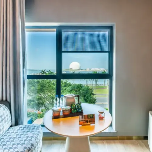 Riyuebei Twin Room With 180° (Smart Guest Control, Fridge, Smart Toilet, 65-Inch TV)